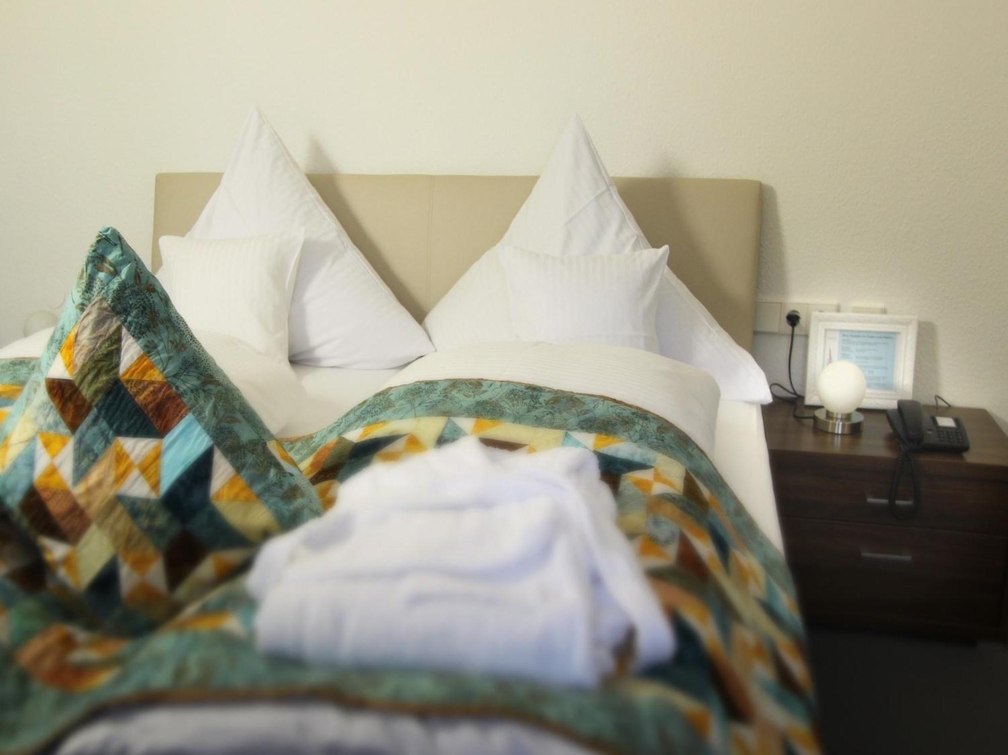Lupinenhotel Bodensee Sipplingen Szoba fotó