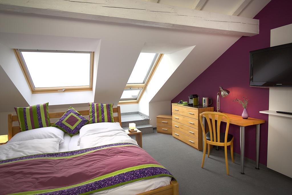 Lupinenhotel Bodensee Sipplingen Szoba fotó